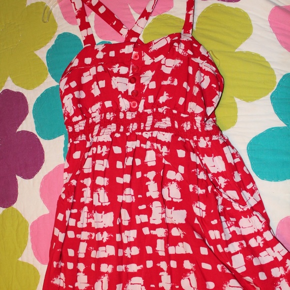 Red and White Summer Dress with Pockets! - Picture 2 of 4
