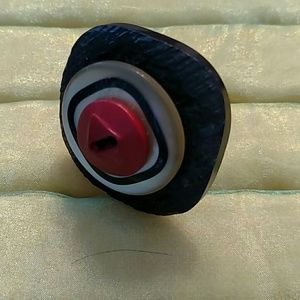 Button Ring