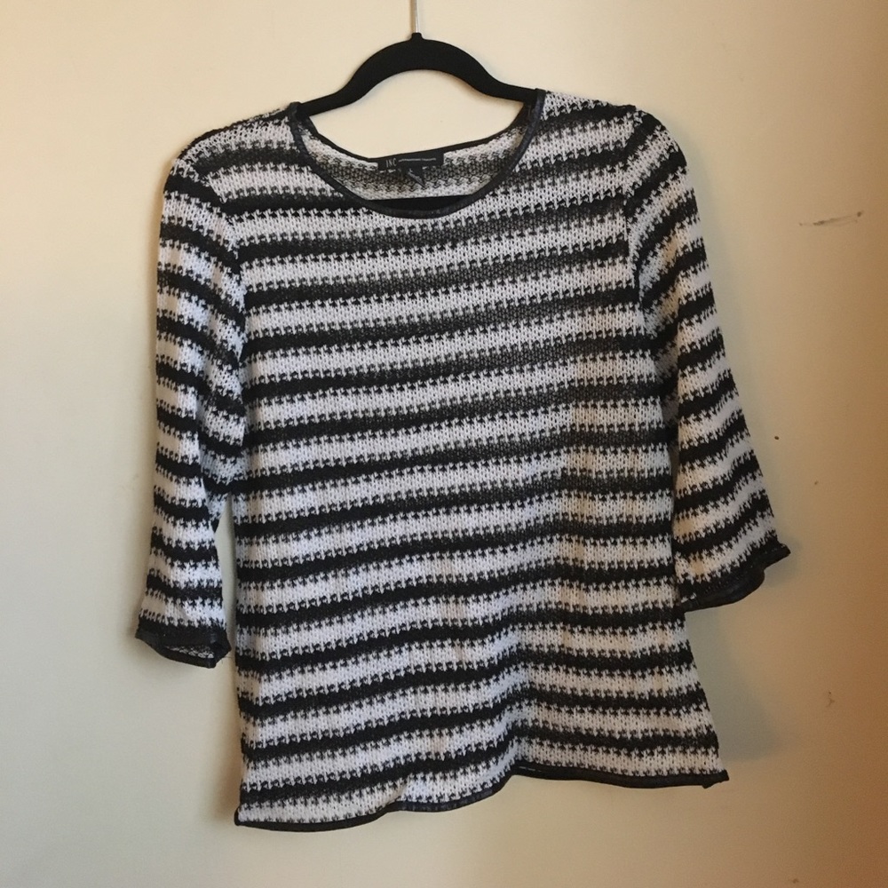 Ladies Black & White Crochet Knit sweater