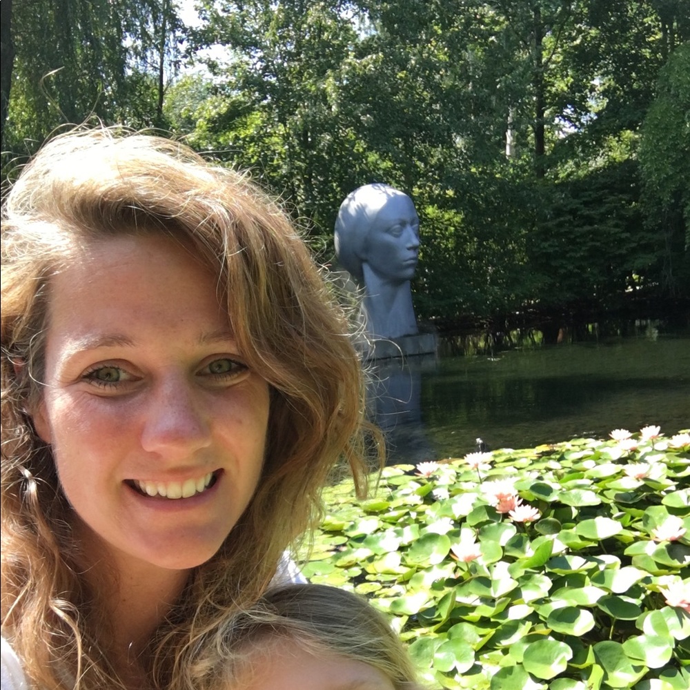 Meet your Posher, Emily