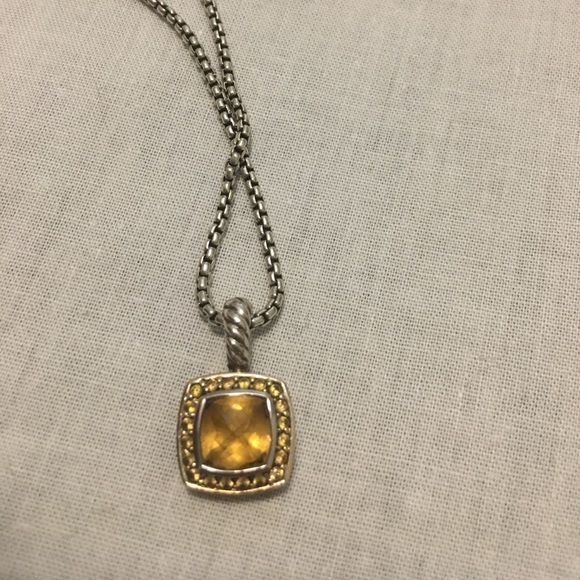 Petite pendant David Yurman Necklace - Picture 3 of 3