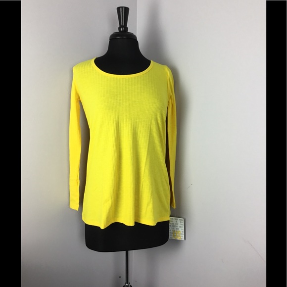 LuLaRoe Tops - Lularoe Lynnae