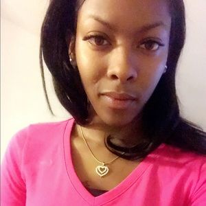 Meet your Posher, Annette