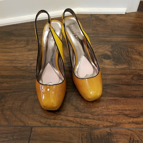 Paris Hilton - Picture 3 of 3