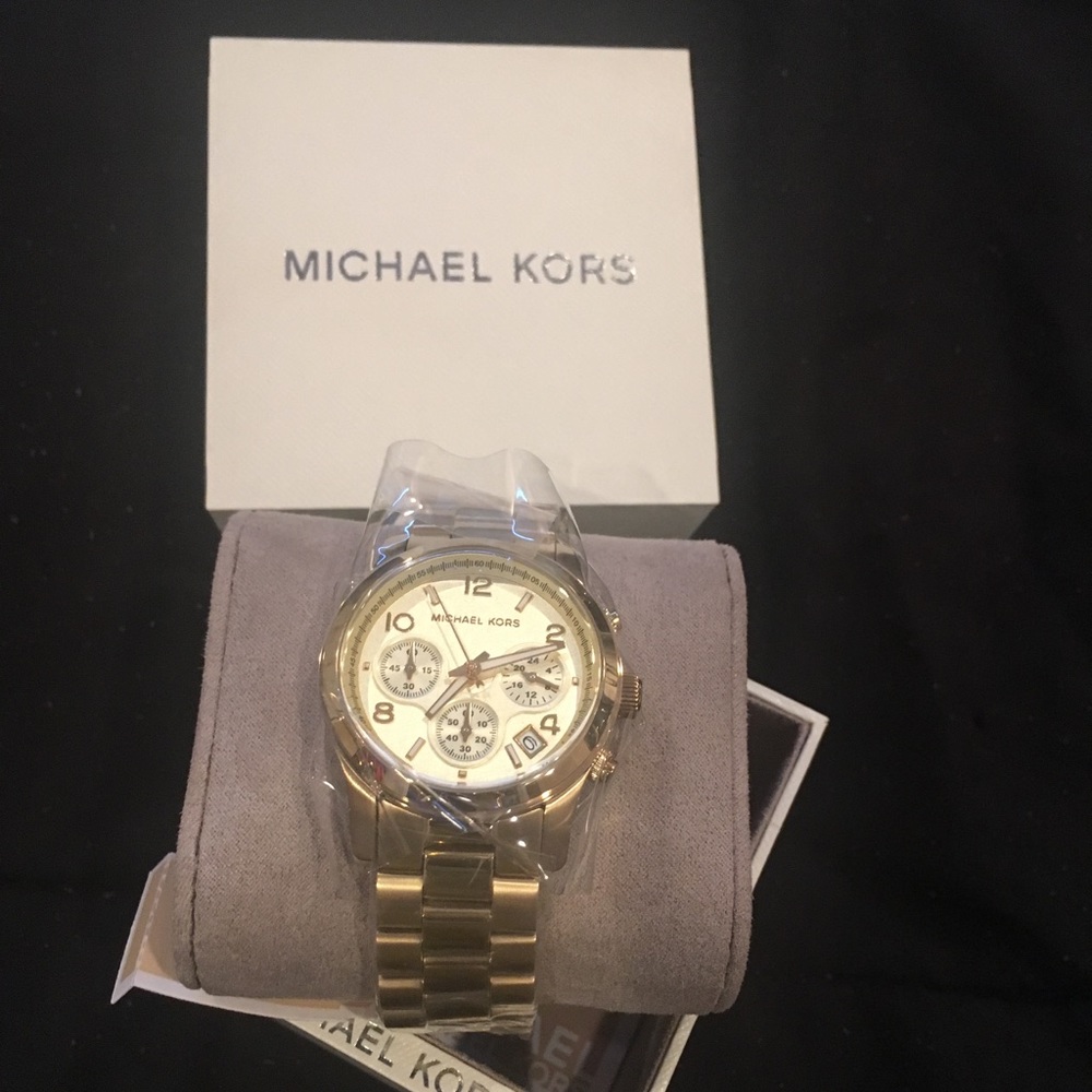 Michael Kors Watch Gold Mk5055 NWT