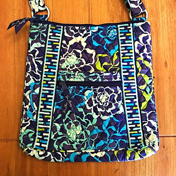 NWOT Vera Bradley Crossbody - Picture 2 of 5