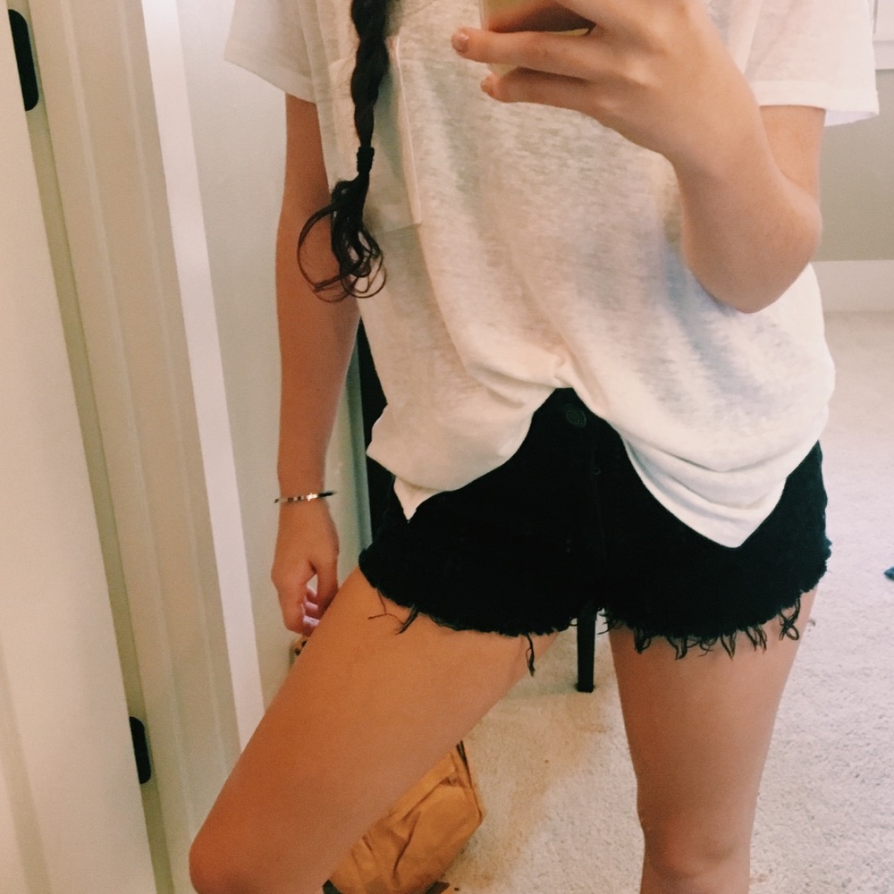 Black semi high waisted shorts