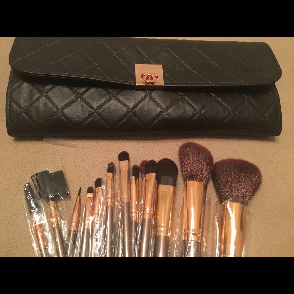 Restock! BH Cosmetics brush set, rose gold NEW 😍
