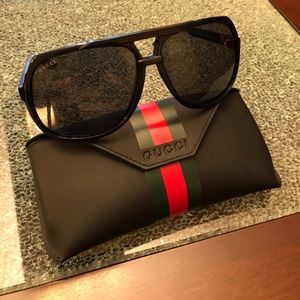 100% authentic Gucci Avaitor sunglasses