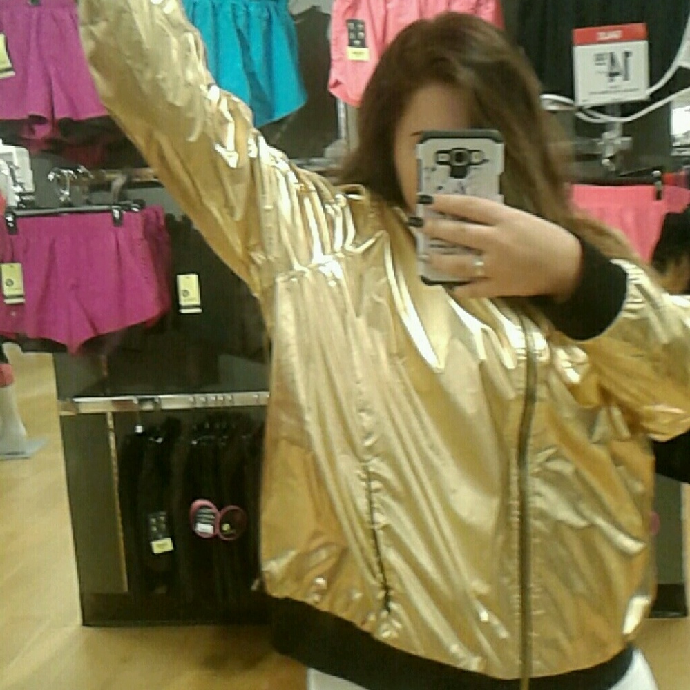 Meet your Posher, Breanna