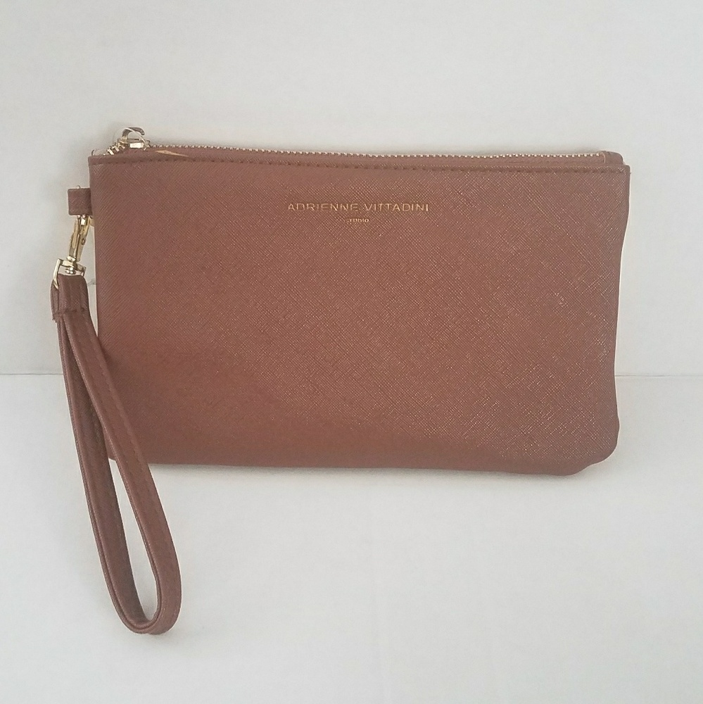 Adrienne Vittadini Charger Wristlet