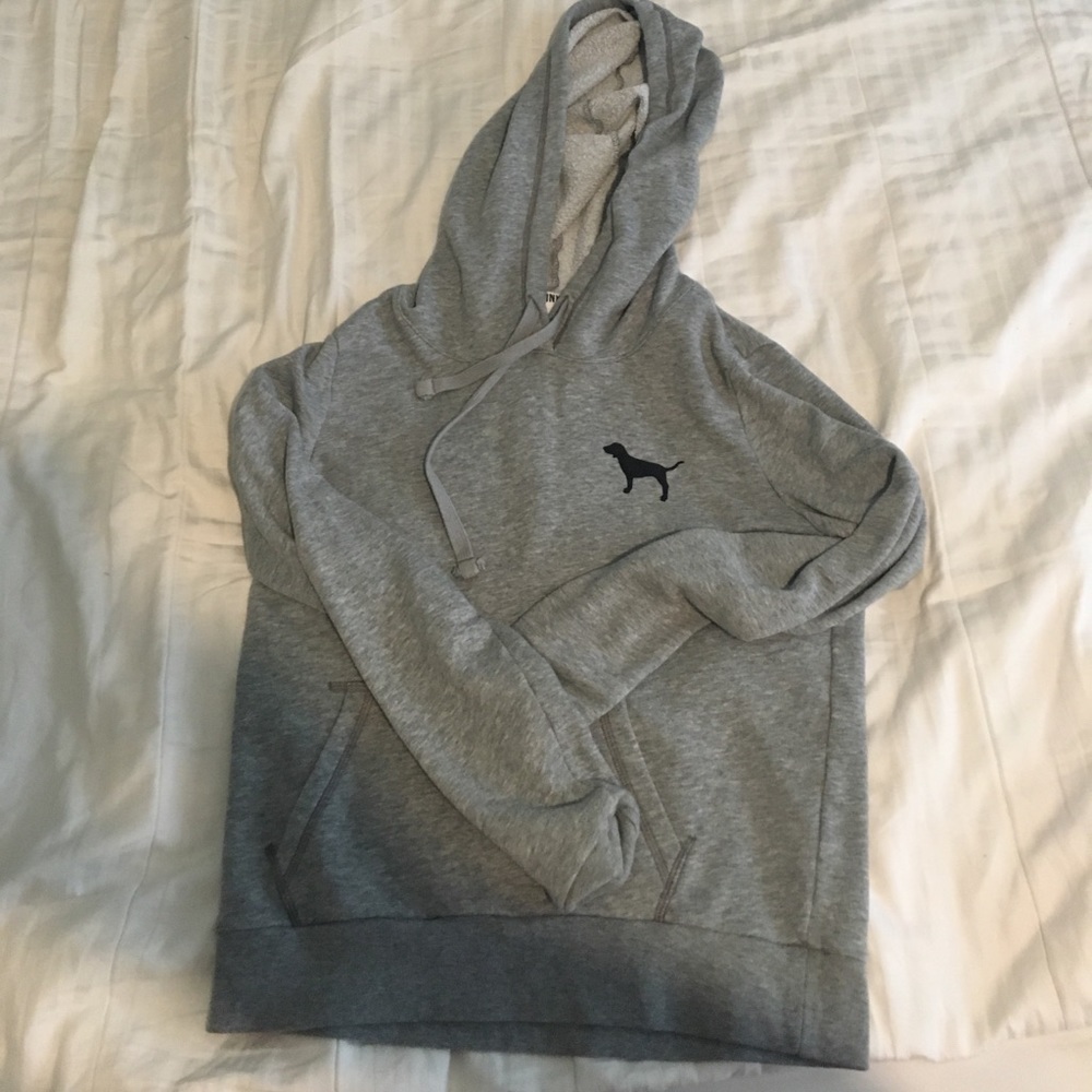 VS pink hoodie