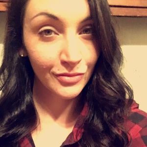 Meet your Posher, Brianna