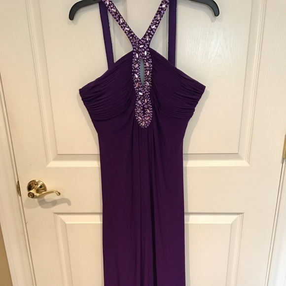 Ignite Evenings beautiful floor length gown - Picture 2 of 8