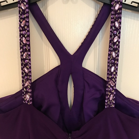 Ignite Evenings beautiful floor length gown - Picture 7 of 8