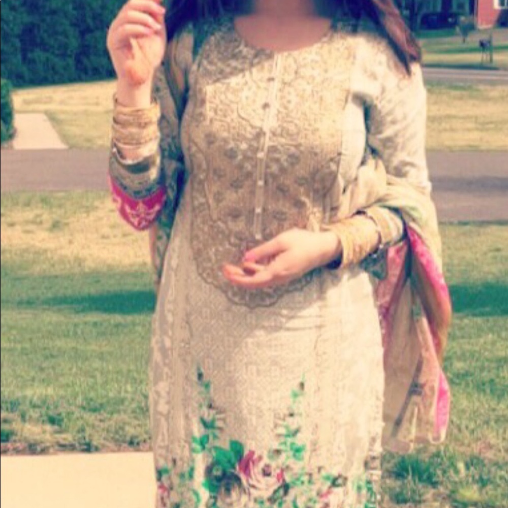 Beautiful cotton shalwar kameez