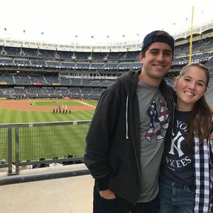 Meet your Posher, Andrea