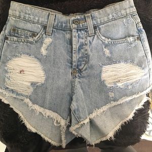 Carmar high waisted shorts size 25, worn once