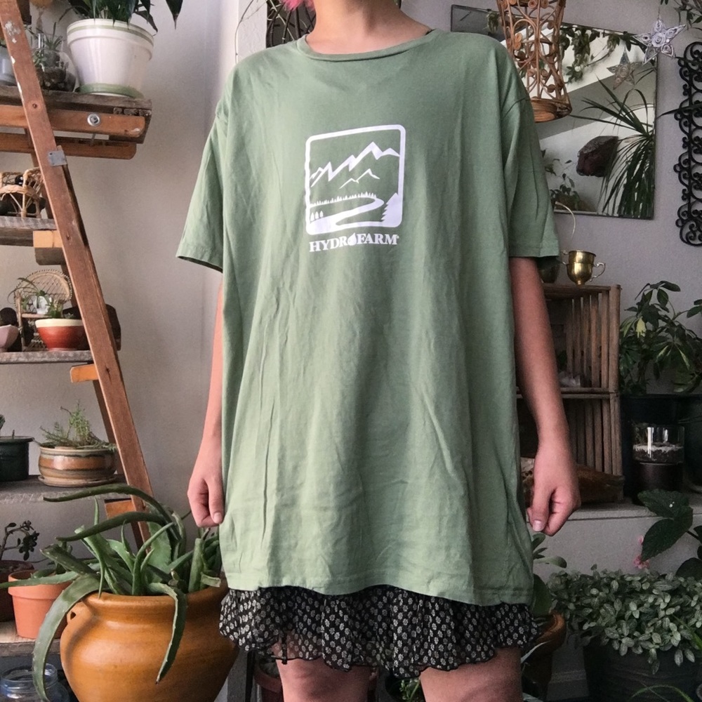 HYDROFARM tee