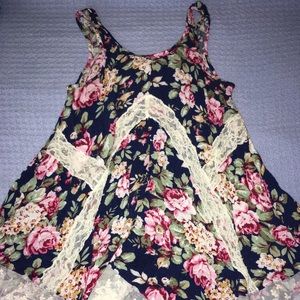 Umgee floral/lace A-line tank
