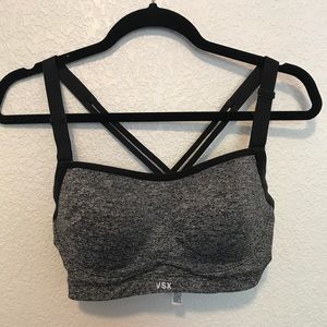 Victoria's Secret Sport underwire sports bra