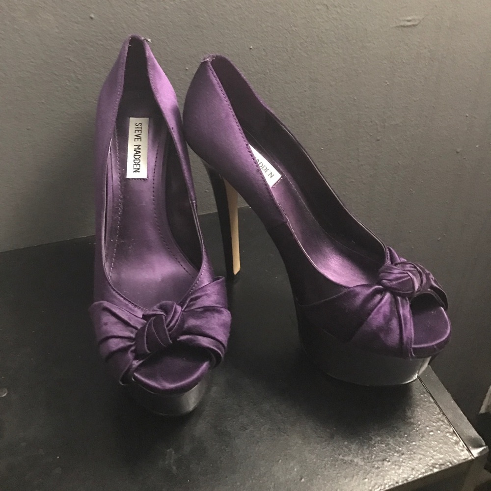 Steve Madden Purple Satin Heels