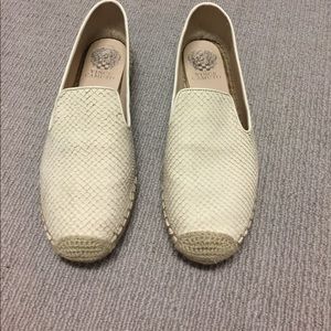 Vince Camuto flats!