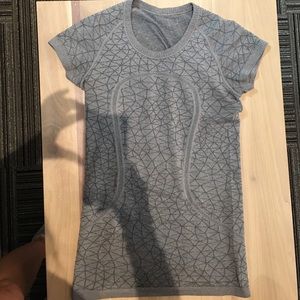 Swiftly Tech Short Sleeve Crew