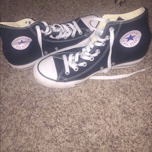 Black original converse