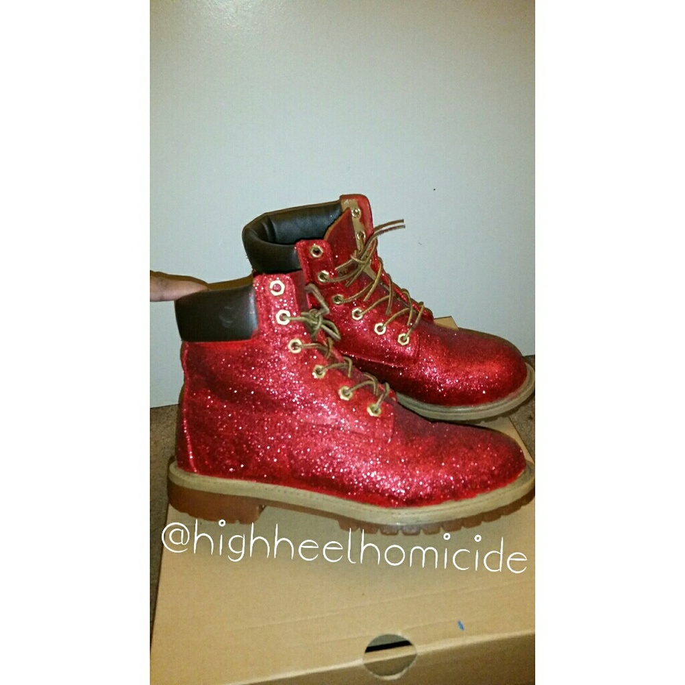 Custom red timberlands!