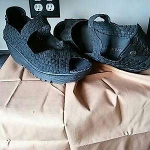 Bernie Mev sandals