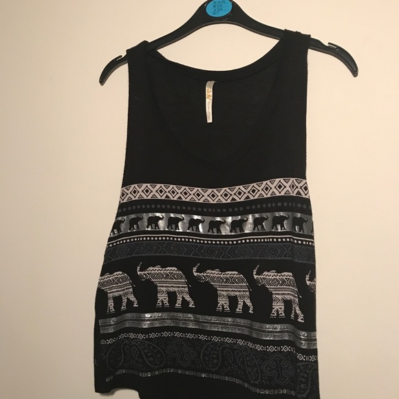 Elephant Print Top - Picture 1 of 2