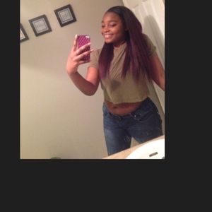 Meet your Posher, Myeasha