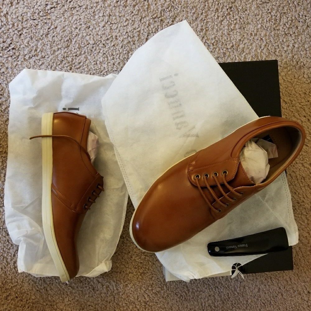 Brand new Franco Vanucci men's tan shoes size 10