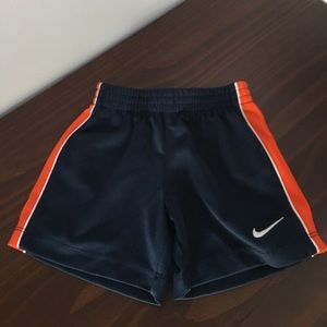Nike shorts 12M