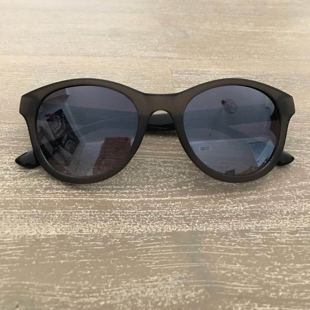 Kenneth Cole Reaction Mirrored Sunglasses Unisex