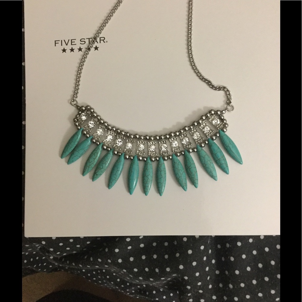 Jess Necklace - Picture 2 of 4