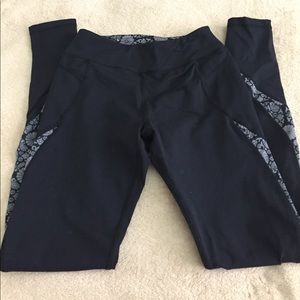 Yoga pants size xs