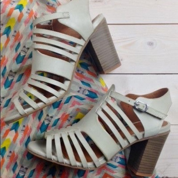 Boho Off White Fisherman Caged Block Heel Sandal - Picture 2 of 6