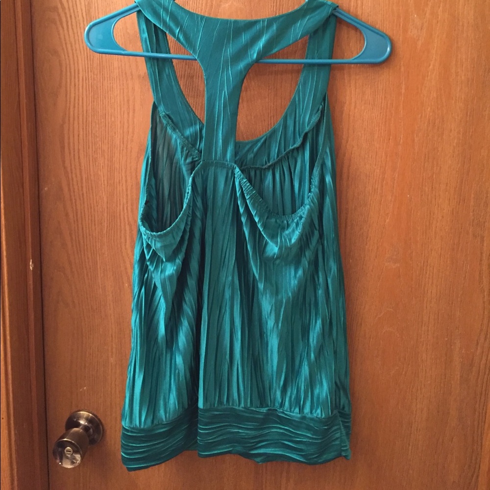 Tank top - Picture 2 of 3