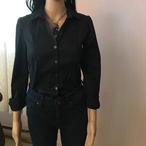 NEVER WORN/TAGS ON WHBM black blouse
