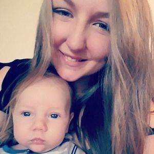 Meet your Posher, Hayley