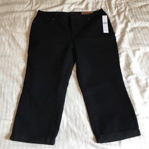 Coldwater Creek Black Denim Cropped Pants P14, NWT