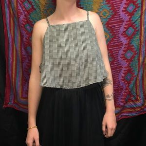 Audrey 3+1 pattern flow crop top with slit back