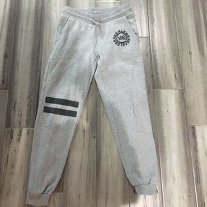 young and reckless sweatpants