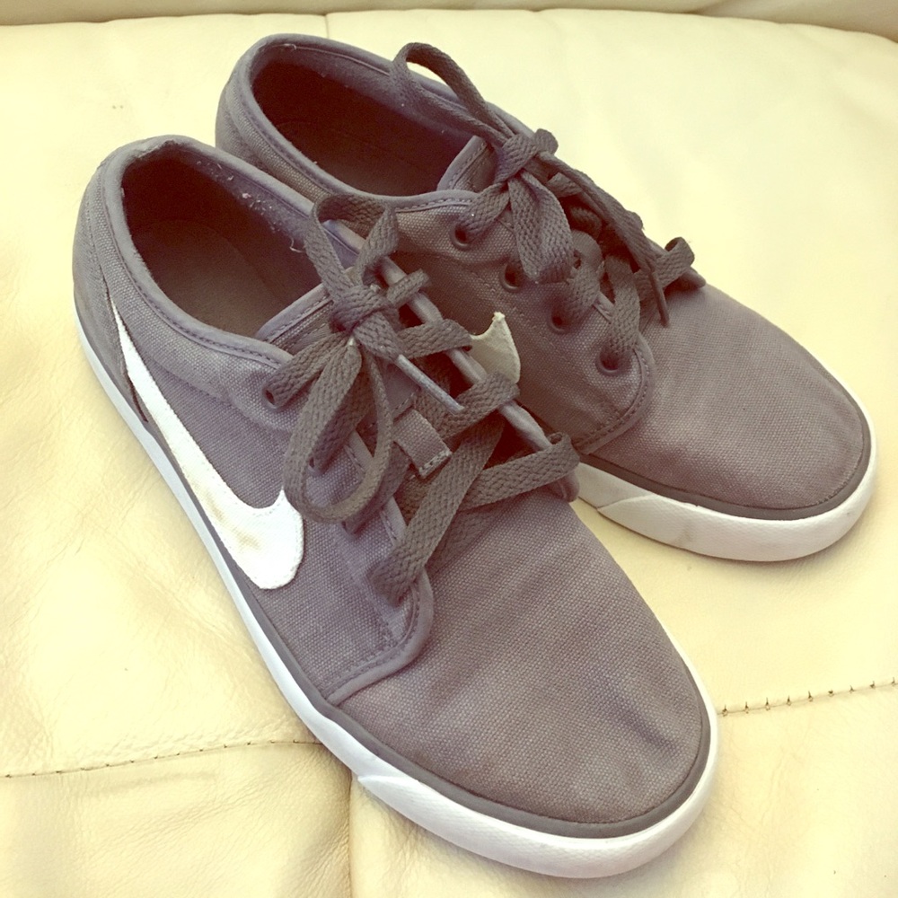 NIKE Canvas Skate Shoes
