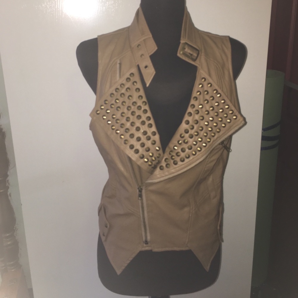 Tan and Gold Studded Motorcycle Vest 🏍
