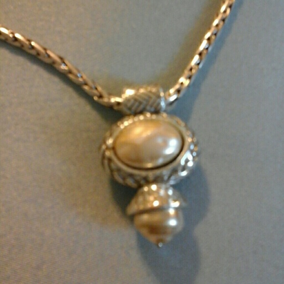 BRIGHTON PEARL AND GOLD REVERSIBLE NECKLACE - Picture 4 of 4