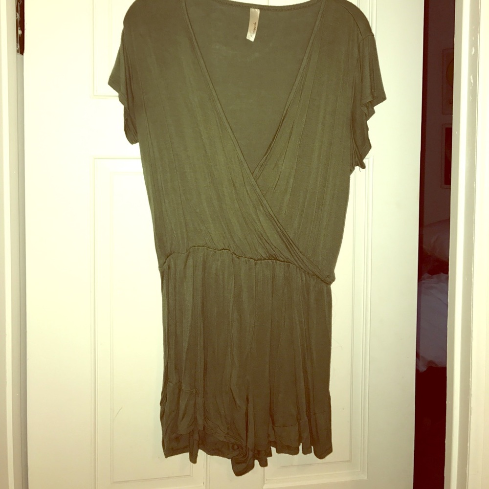 Green romper