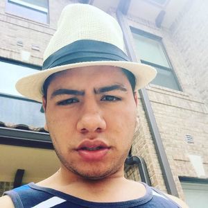 Meet your Posher, Guillermo